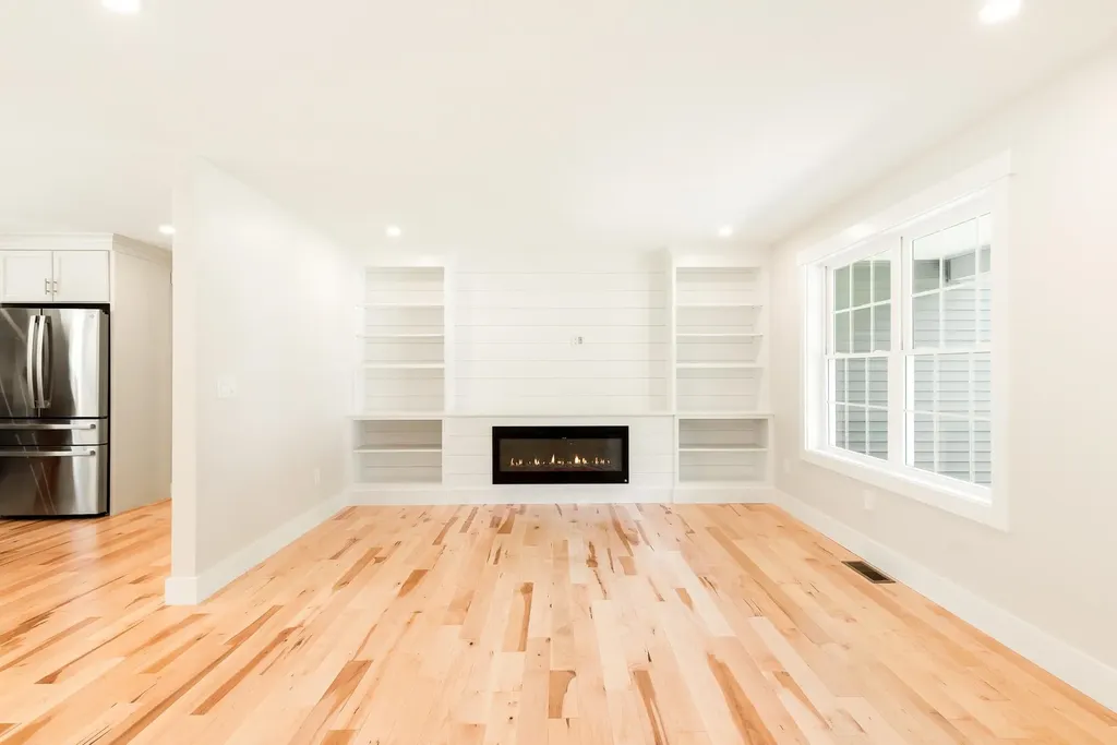 15 Pine Street Rollinsford NH 03869