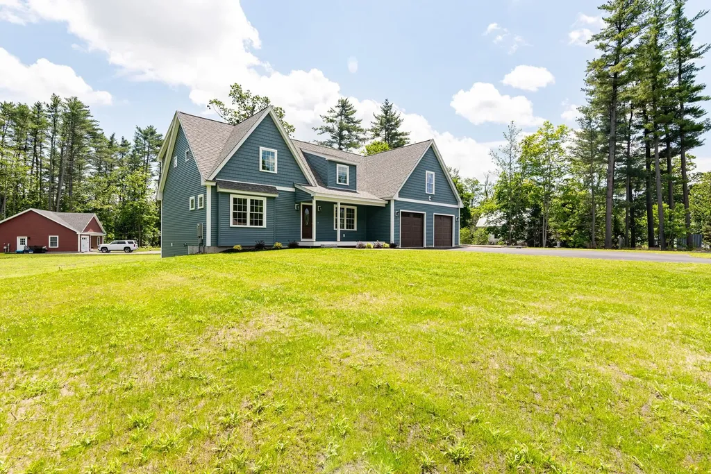 15 Pine Street Rollinsford NH 03869