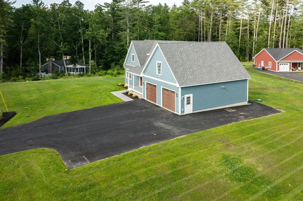 15 Pine Street Rollinsford NH 03869