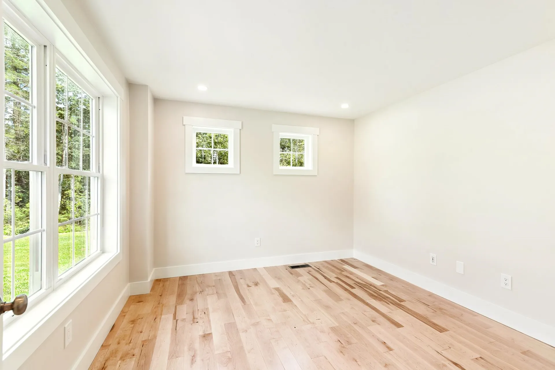 15 Pine Street Rollinsford NH 03869
