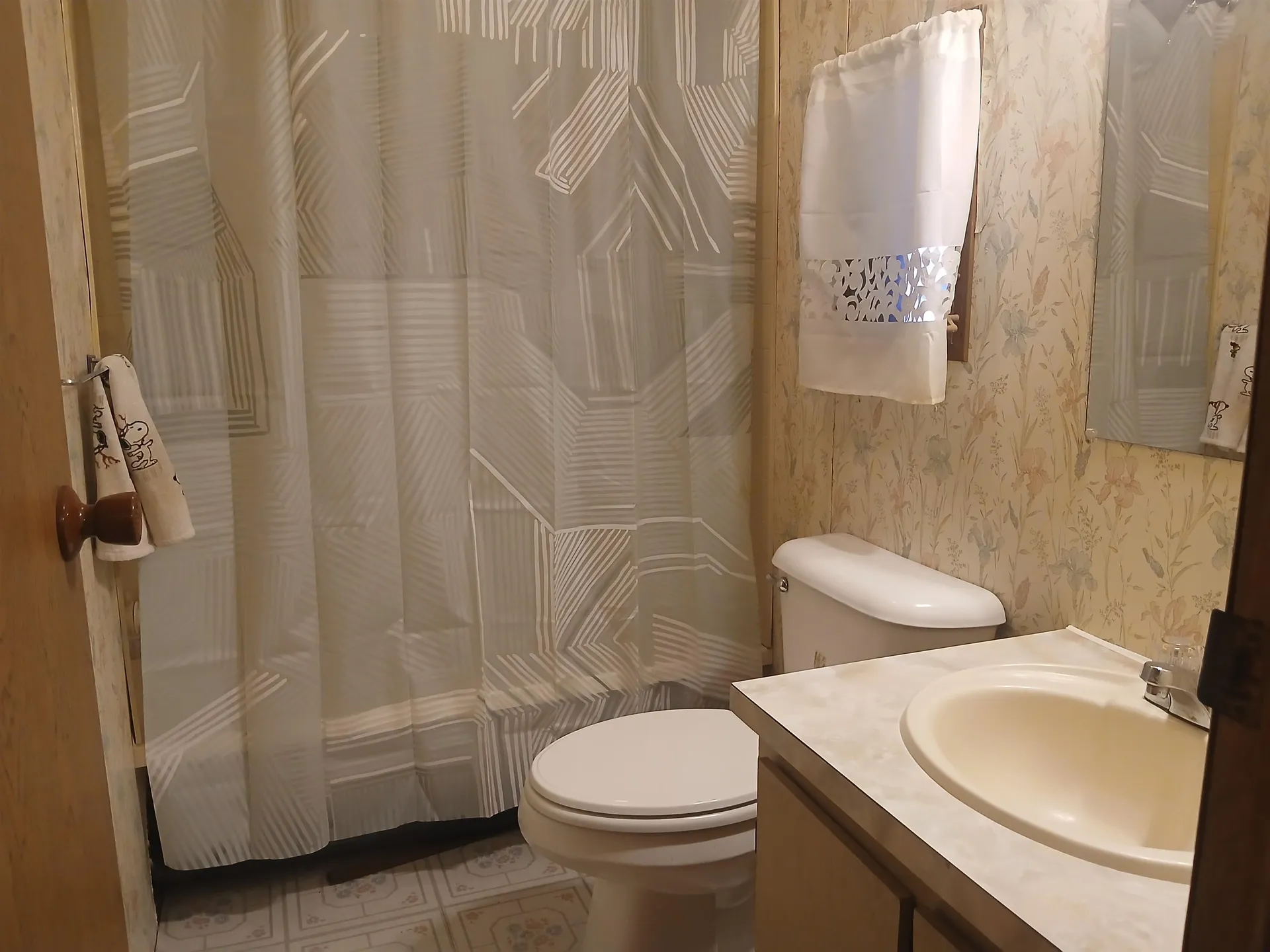 12 Daniels Drive Enfield NH 03748