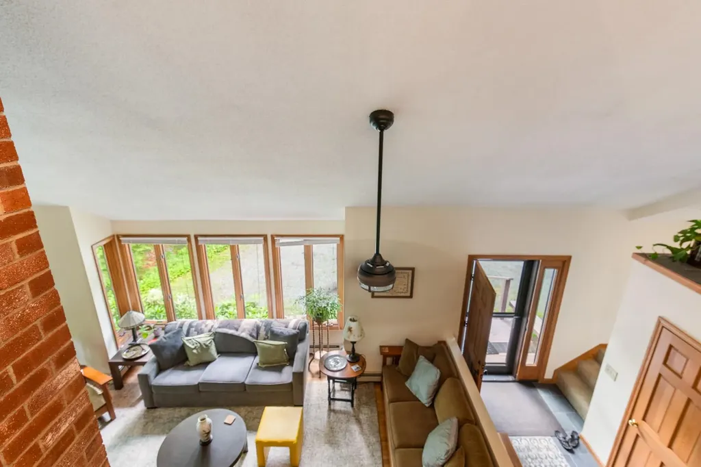 15 Summit Drive Grantham NH 03753