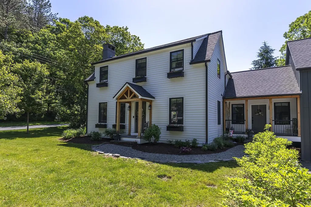 2 Maple Street Woodstock VT 05091