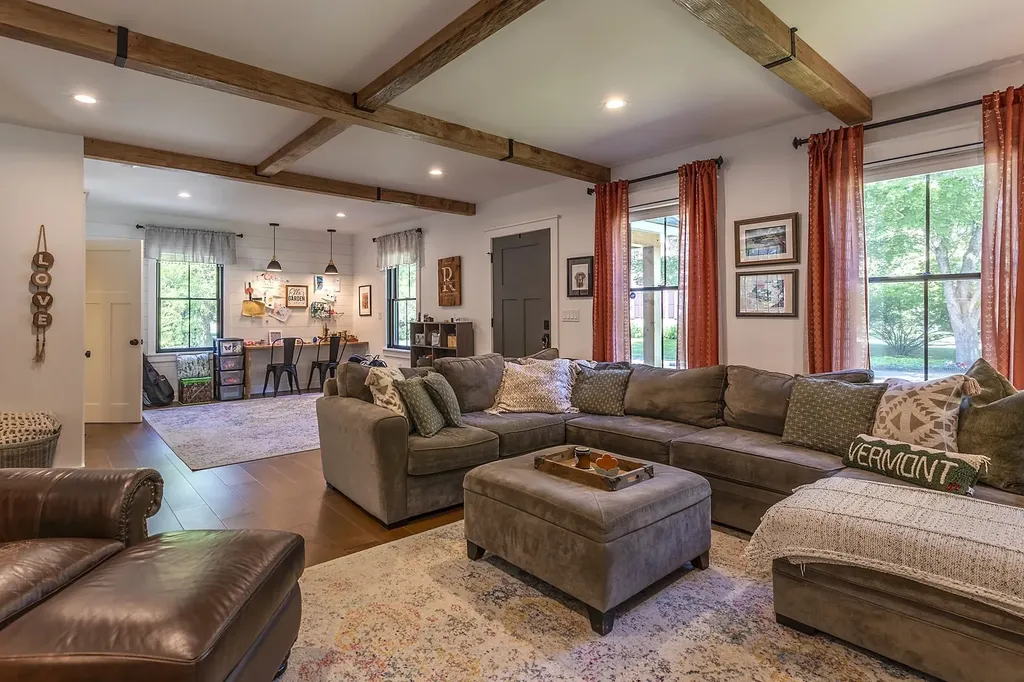 2 Maple Street Woodstock VT 05091