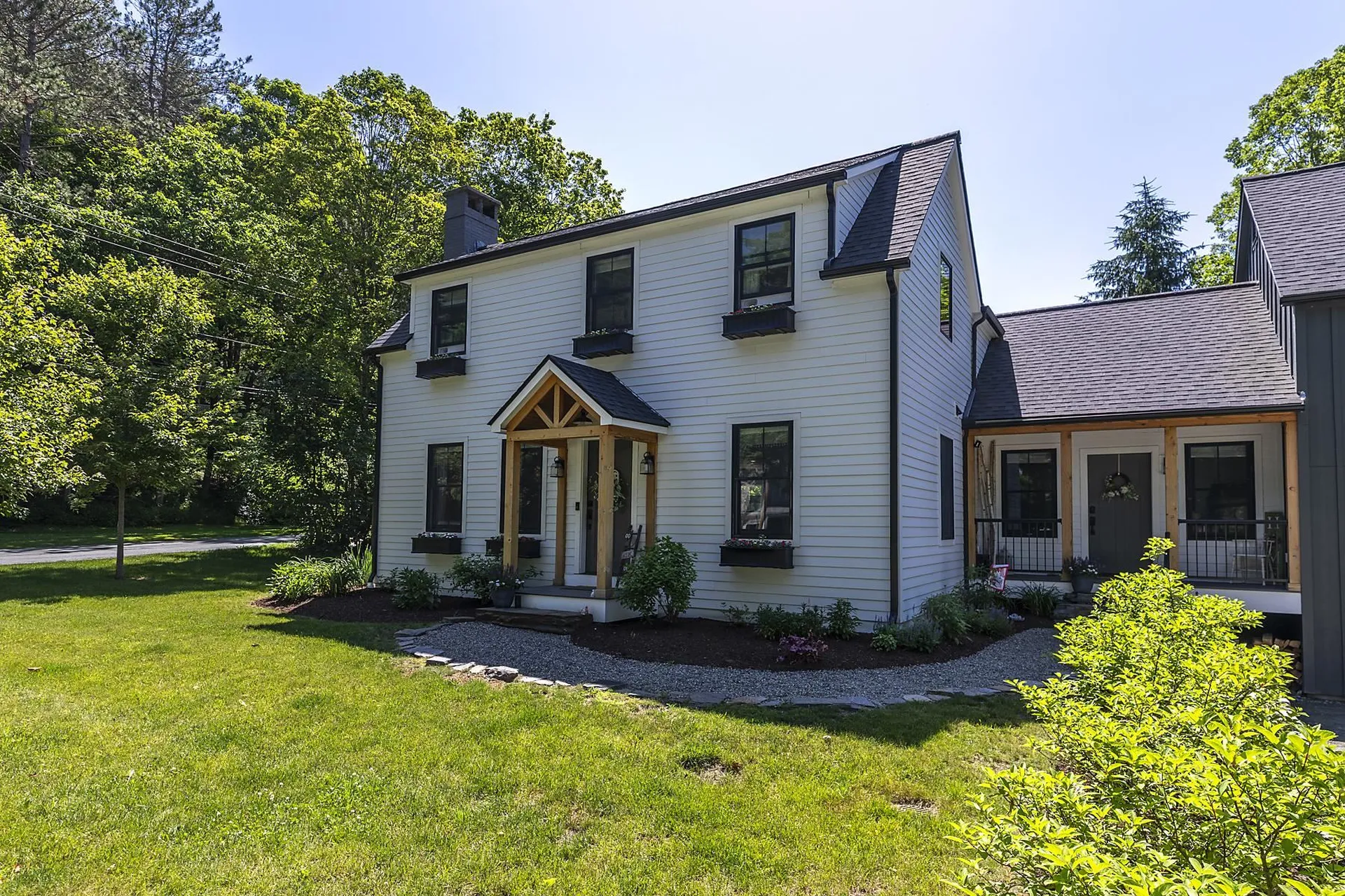 2 Maple Street Woodstock VT 05091