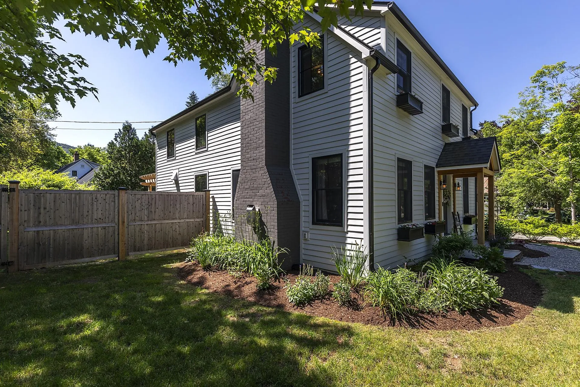 2 Maple Street Woodstock VT 05091