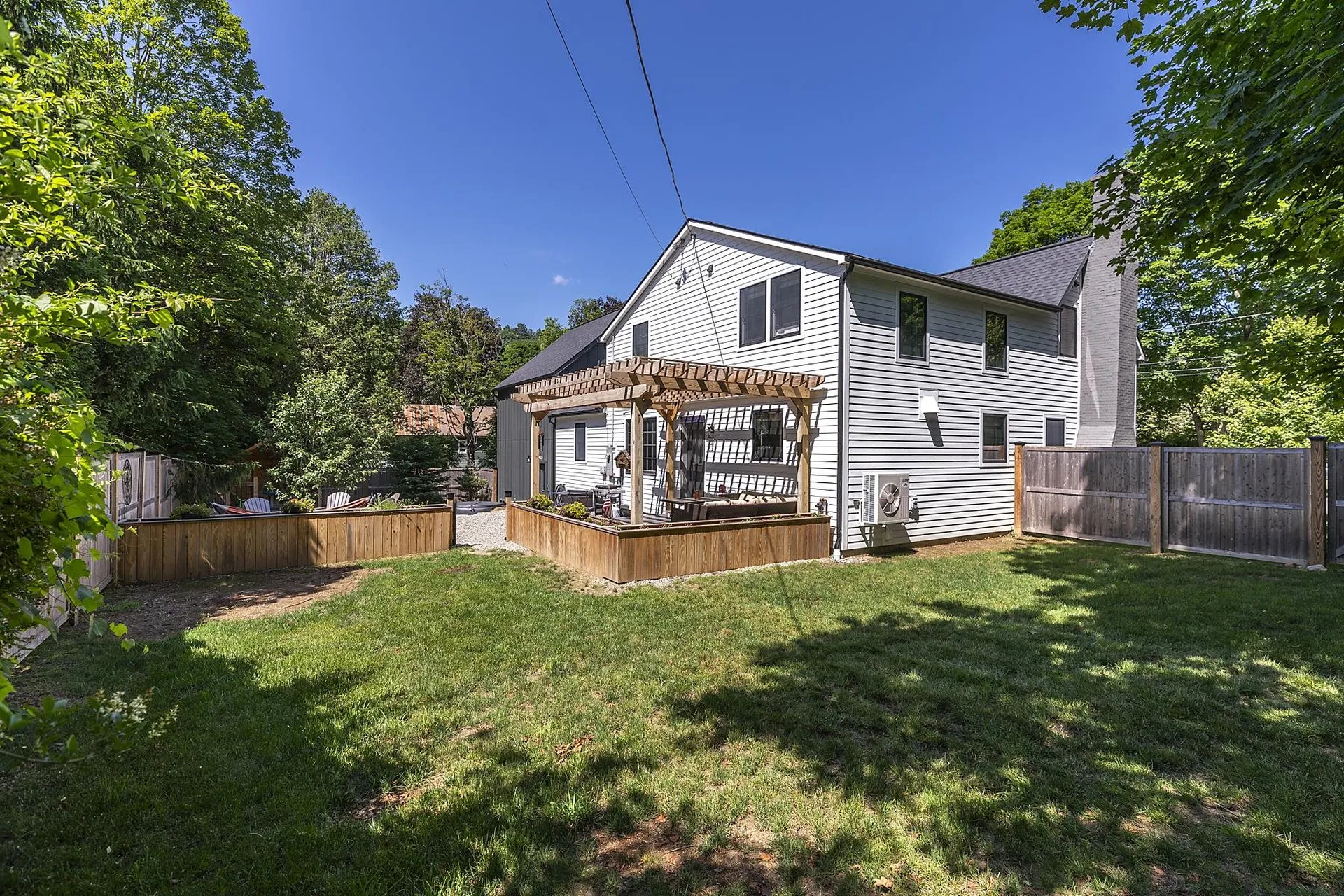 2 Maple Street Woodstock VT 05091