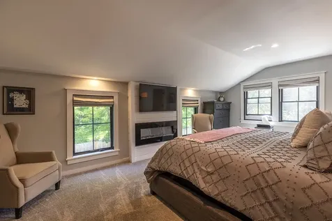 2 Maple Street Woodstock VT 05091