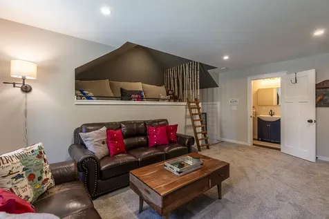 2 Maple Street Woodstock VT 05091