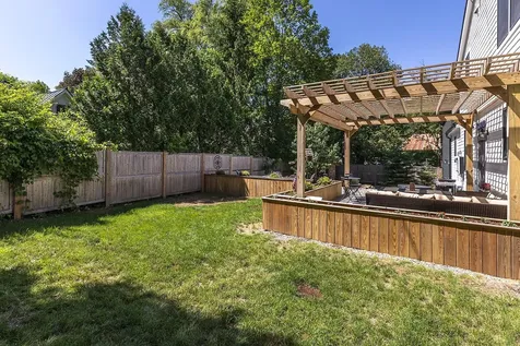 2 Maple Street Woodstock VT 05091