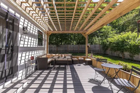 2 Maple Street Woodstock VT 05091