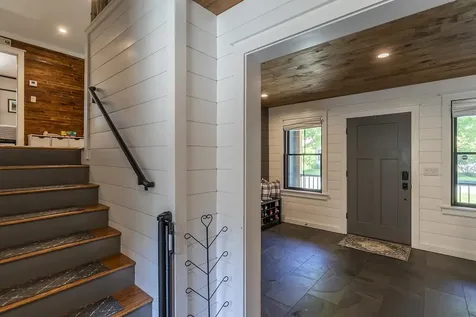 2 Maple Street Woodstock VT 05091