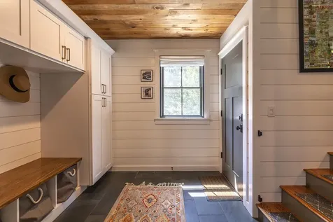 2 Maple Street Woodstock VT 05091