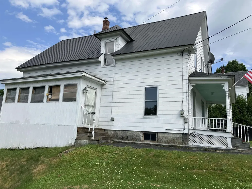 26 Spring Street Hardwick VT 05843