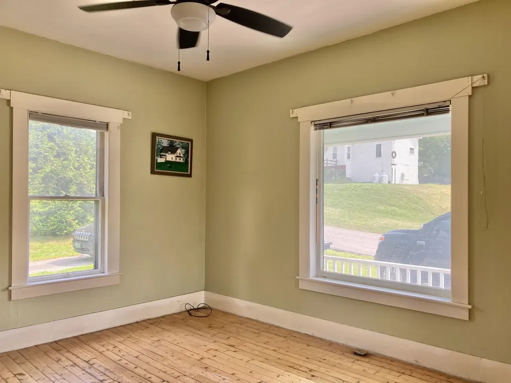 26 Spring Street Hardwick VT 05843