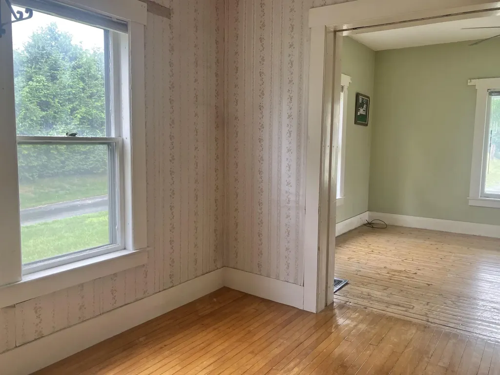 26 Spring Street Hardwick VT 05843