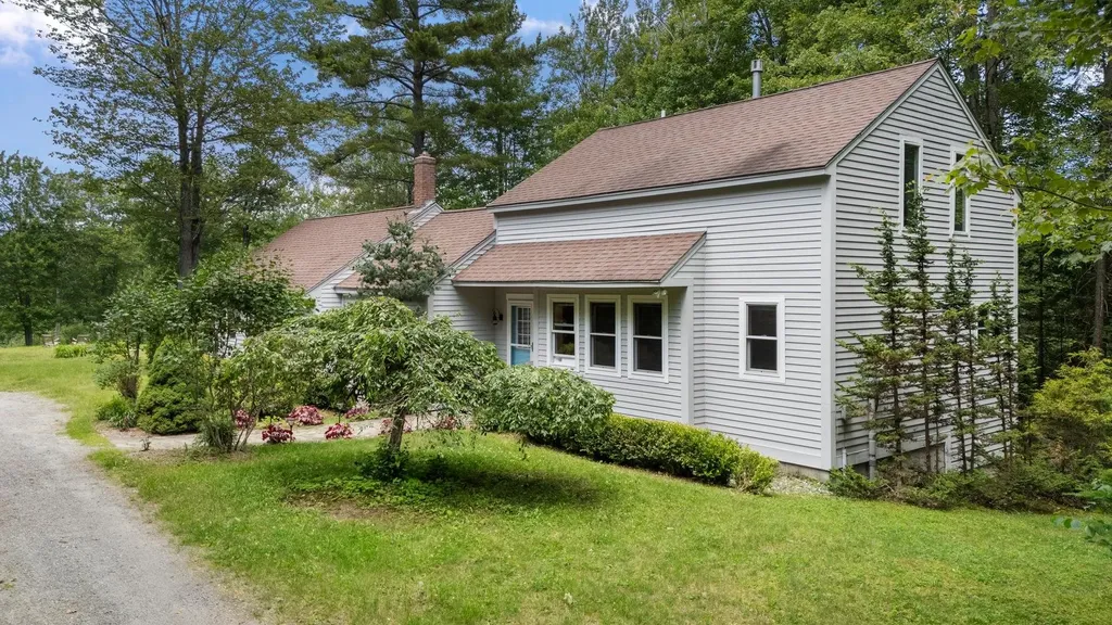 54 Brook Road Springfield NH 03753