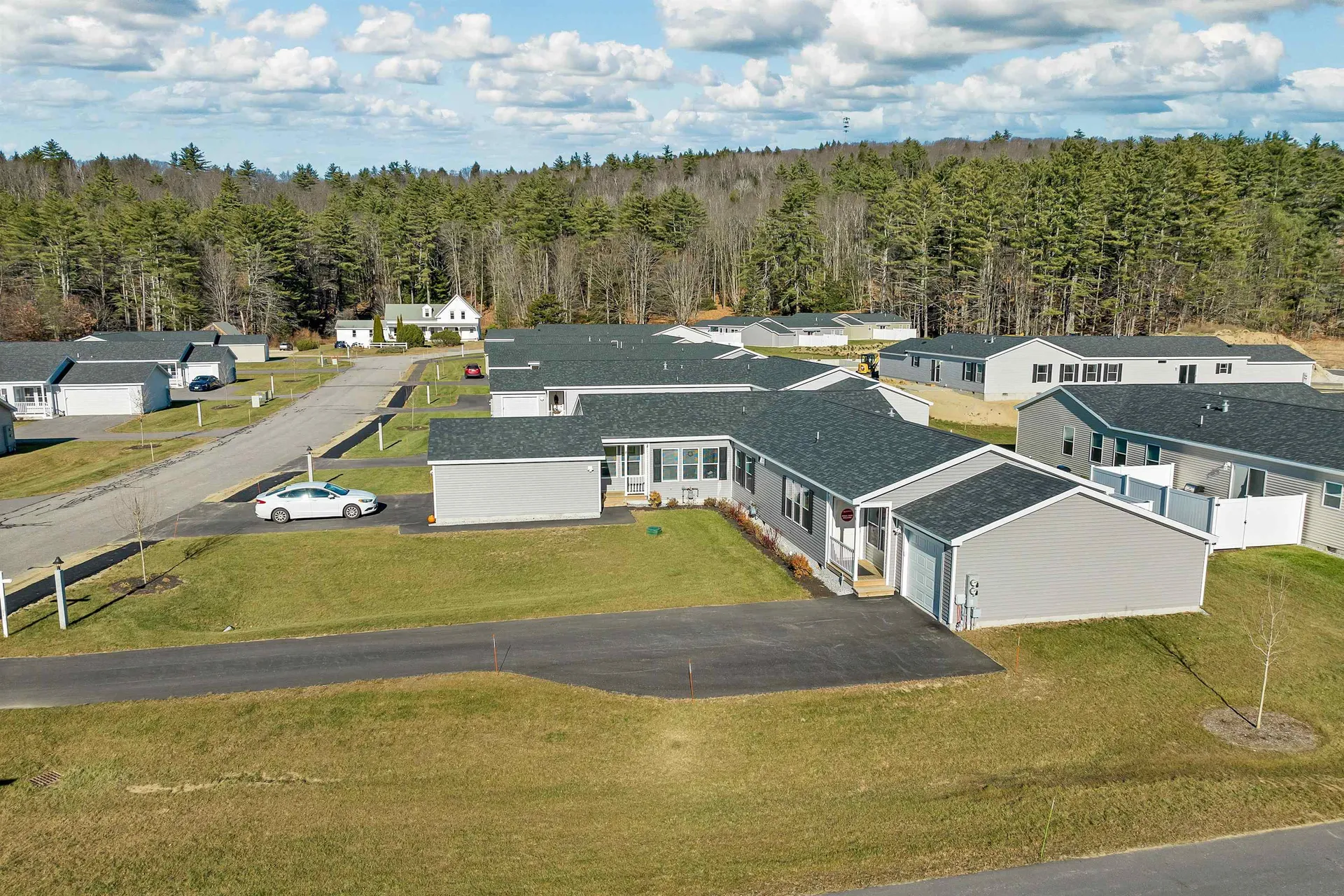 20-B Wildflower Lane Plymouth NH 03264