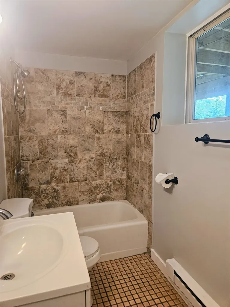 247 Vt Route 100 Wilmington VT 05363