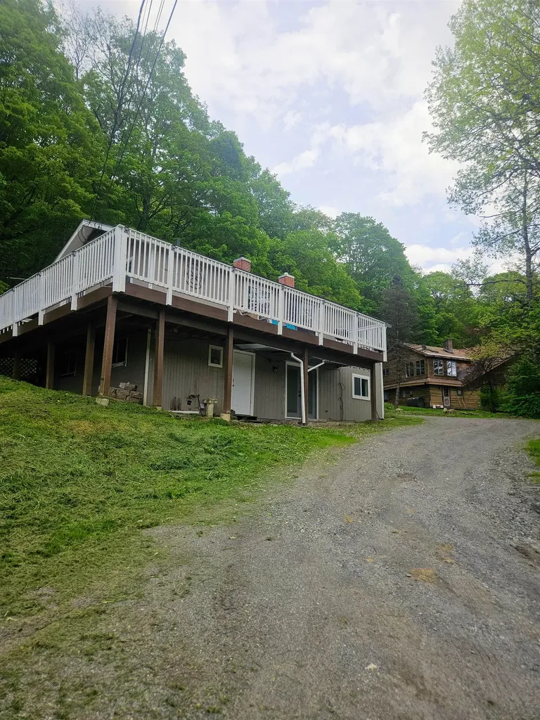 247 Vt Route 100 Wilmington VT 05363