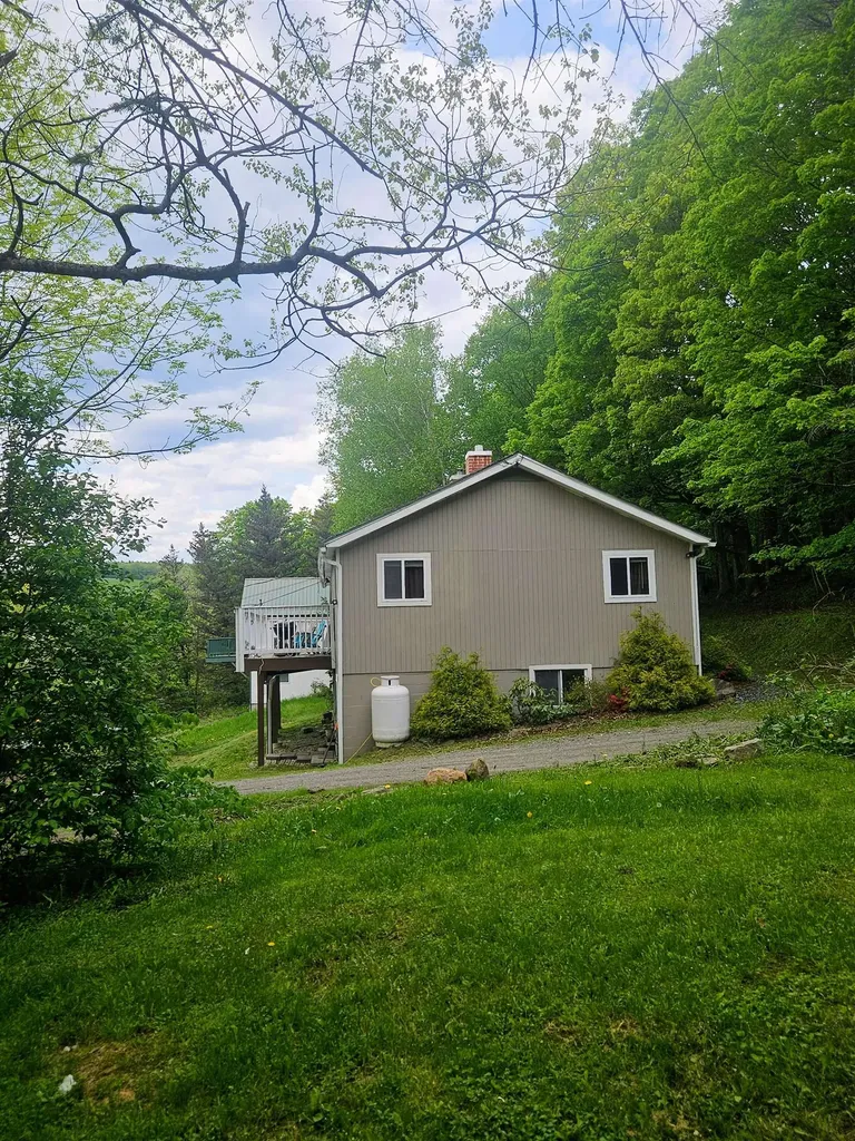 247 Vt Route 100 Wilmington VT 05363