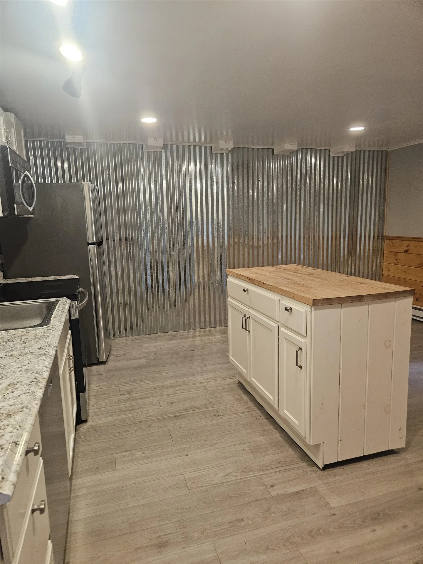 247 Vt Route 100 Wilmington VT 05363