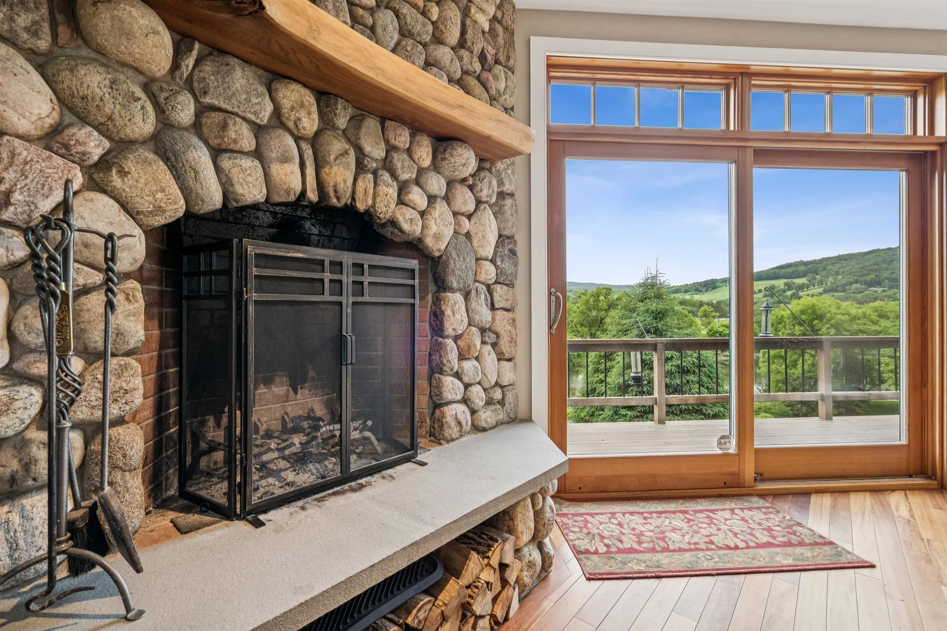 2346 Quechee Main Street Hartford VT 05059