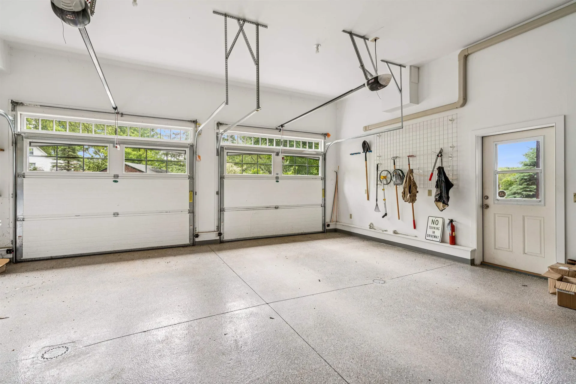 2346 Quechee Main Street Hartford VT 05059