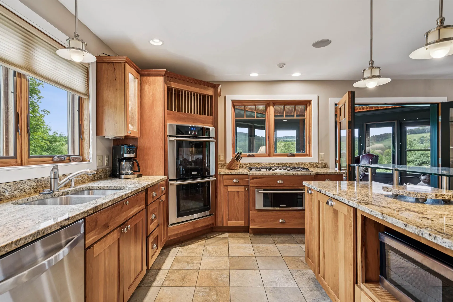 2346 Quechee Main Street Hartford VT 05059