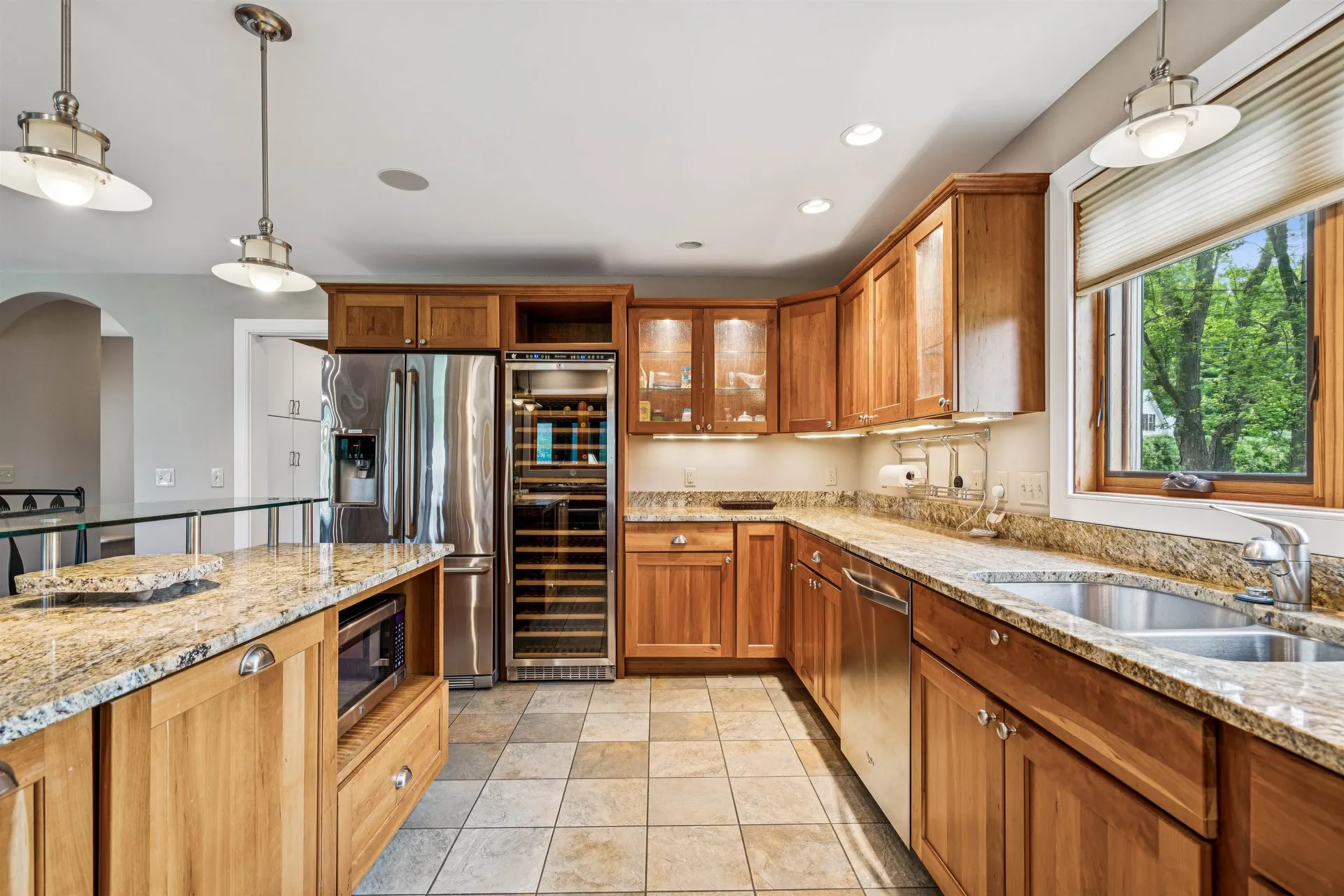 2346 Quechee Main Street Hartford VT 05059