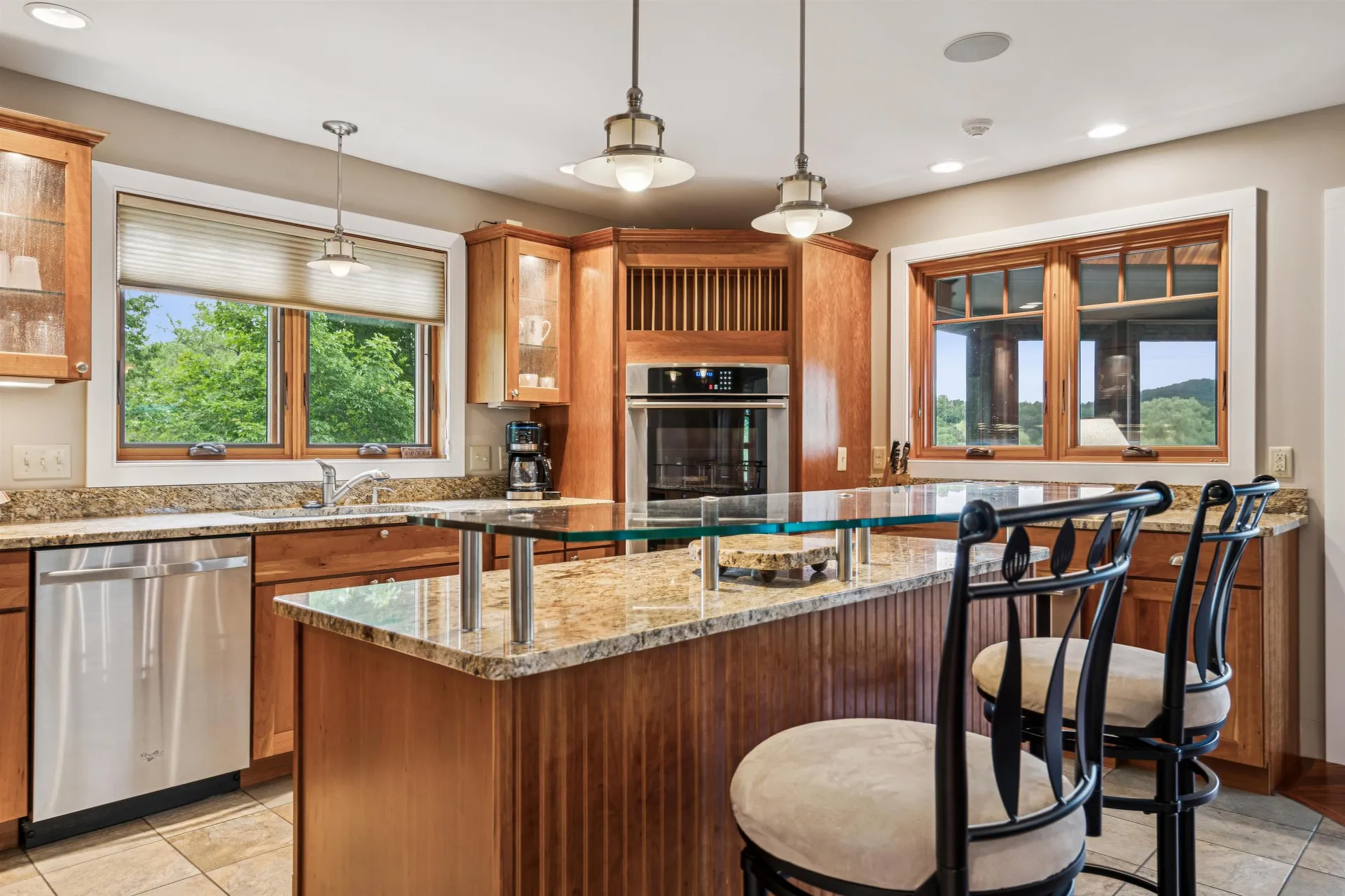 2346 Quechee Main Street Hartford VT 05059