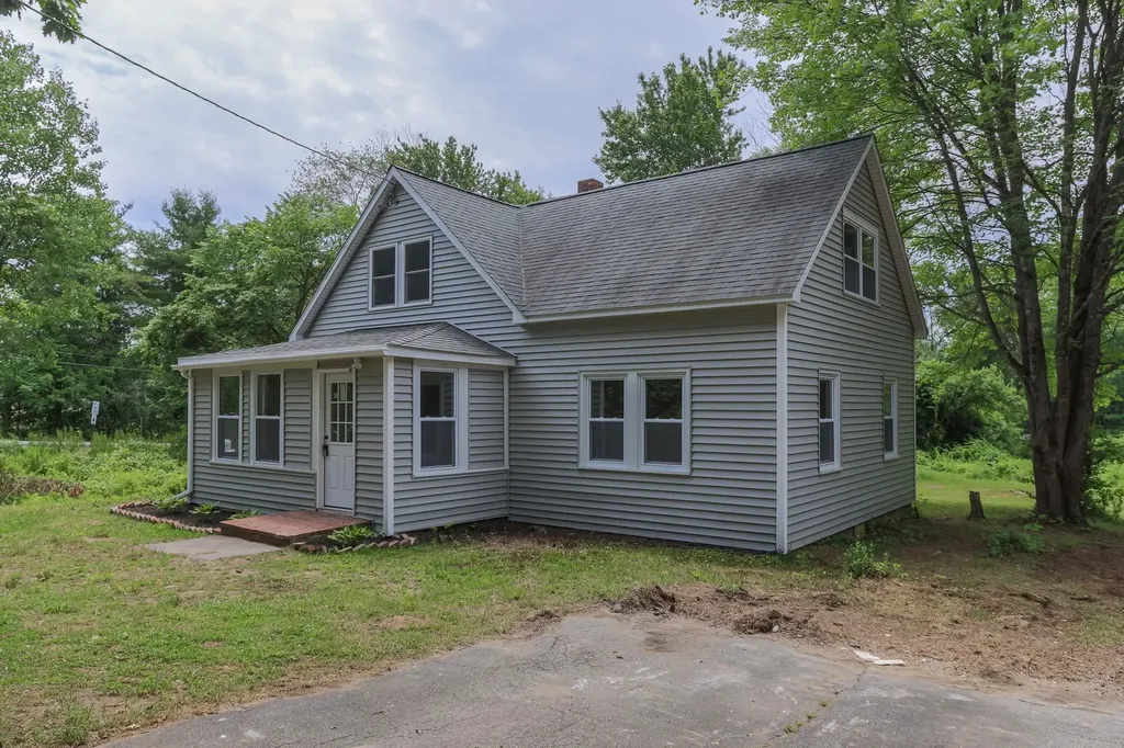 783 Hooksett Road Auburn NH 03032