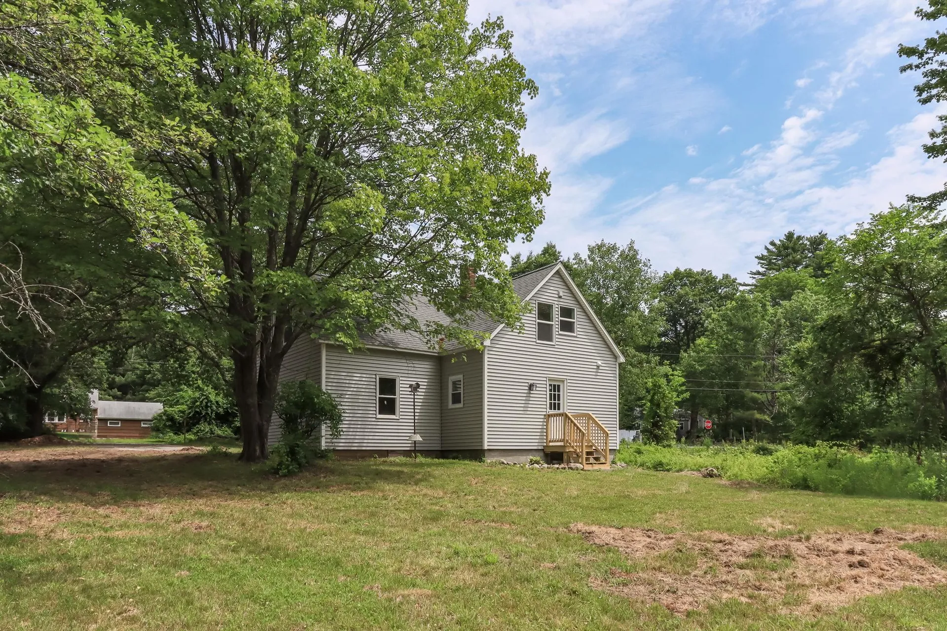783 Hooksett Road Auburn NH 03032