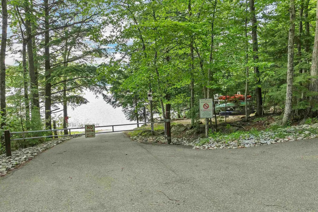 30 Bly Avenue Alton NH 03809