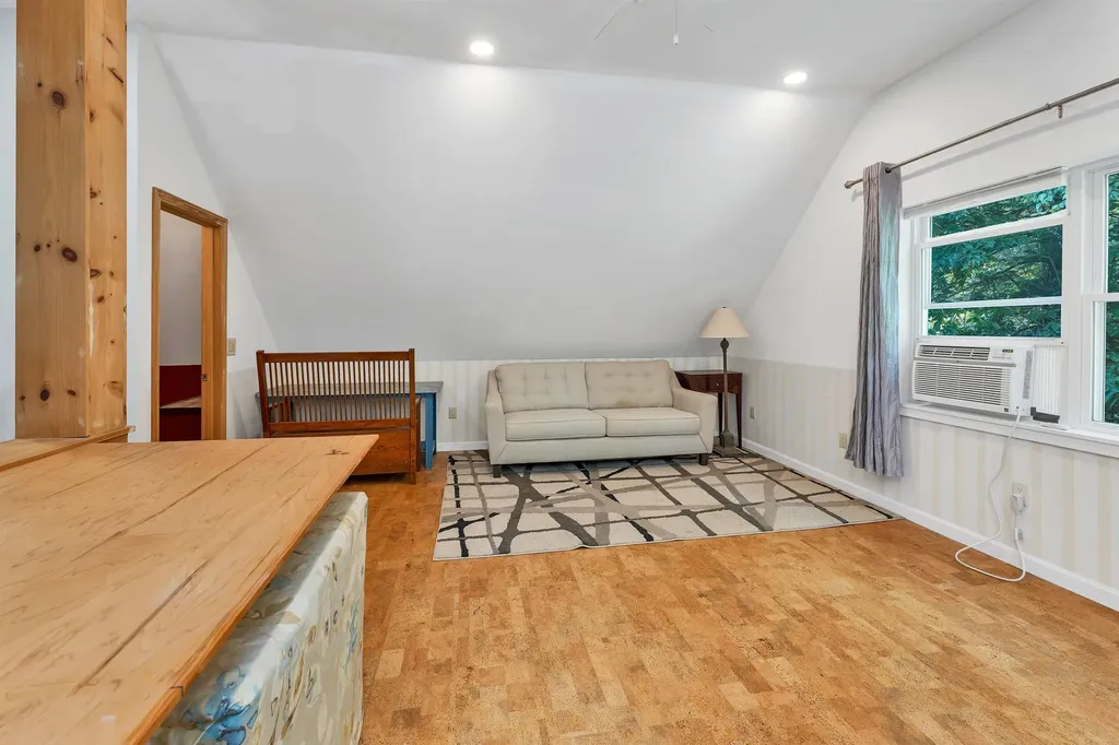 30 Bly Avenue Alton NH 03809