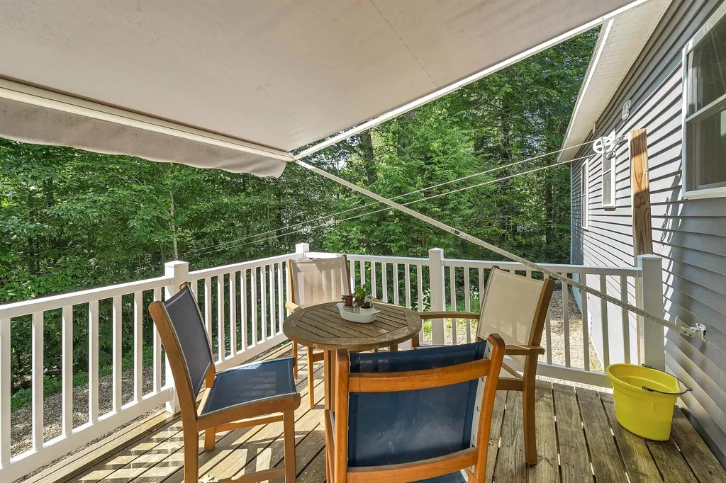 30 Bly Avenue Alton NH 03809