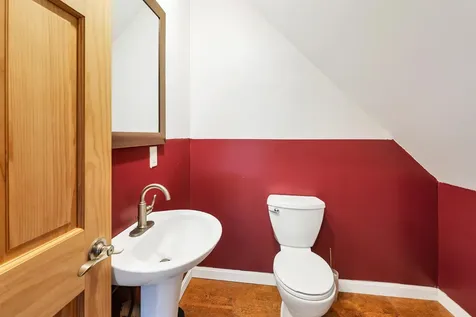 30 Bly Avenue Alton NH 03809