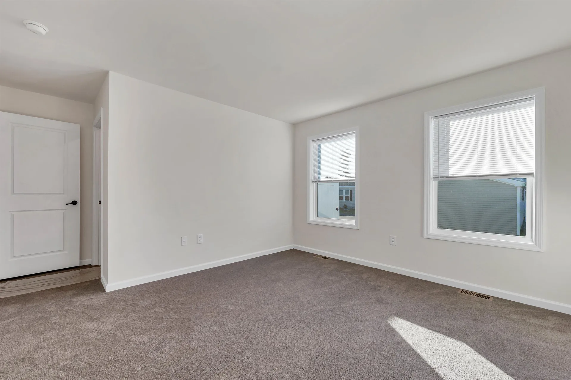 20-A Wildflower Lane Plymouth NH 03264