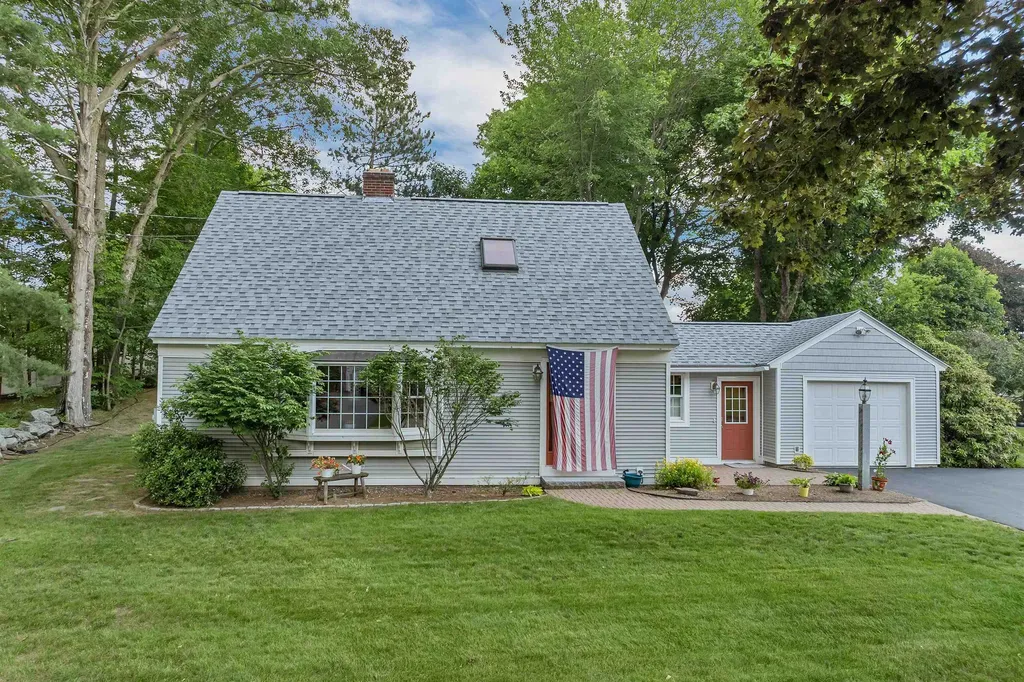 195 Morningside Drive Laconia NH 03246