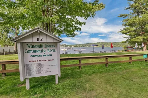 195 Morningside Drive Laconia NH 03246