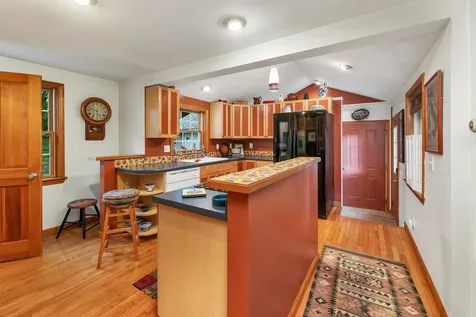 195 Morningside Drive Laconia NH 03246