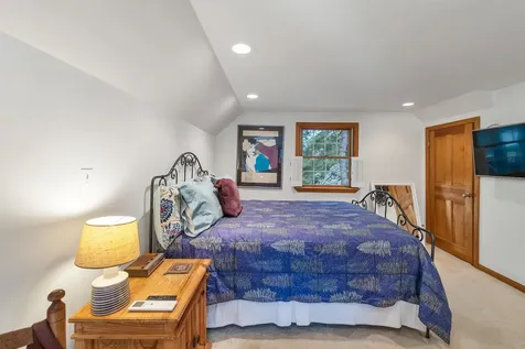 195 Morningside Drive Laconia NH 03246