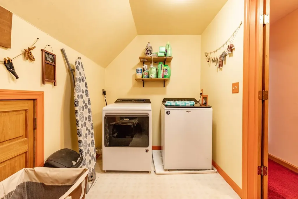 435 Old Francestown Road Weare NH 03281