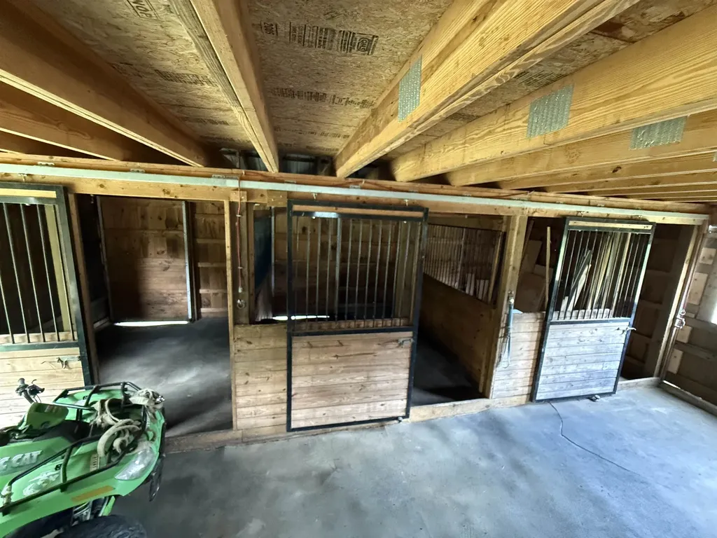 435 Old Francestown Road Weare NH 03281