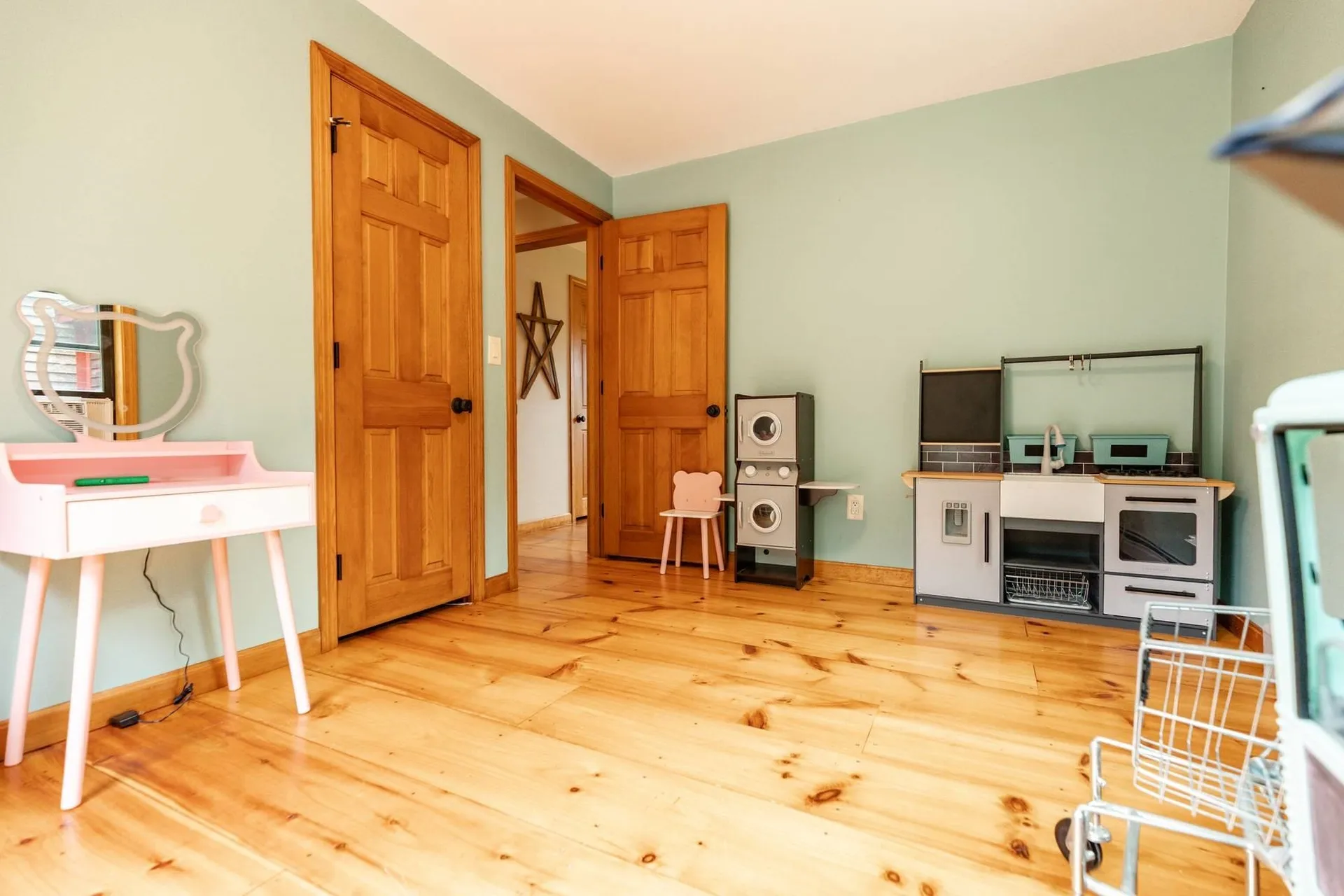 435 Old Francestown Road Weare NH 03281