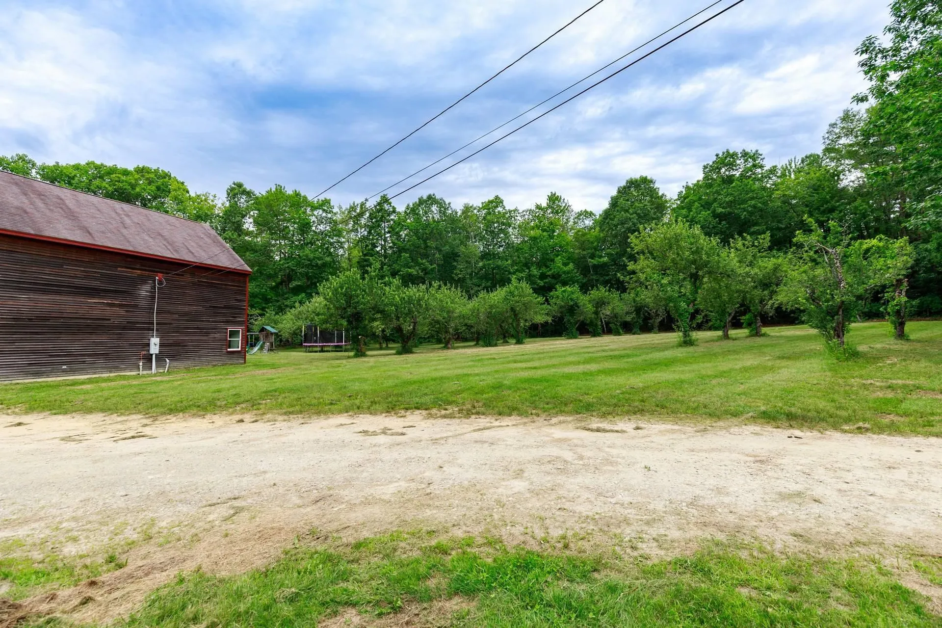 435 Old Francestown Road Weare NH 03281