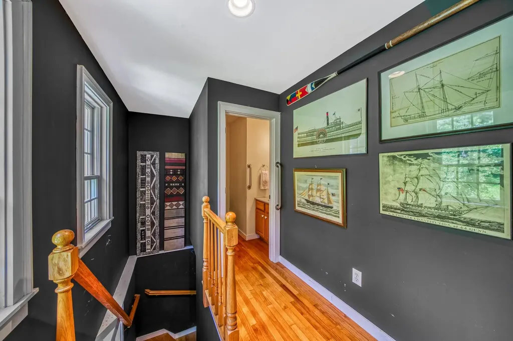 33 Four Corners Road Goshen NH 03752