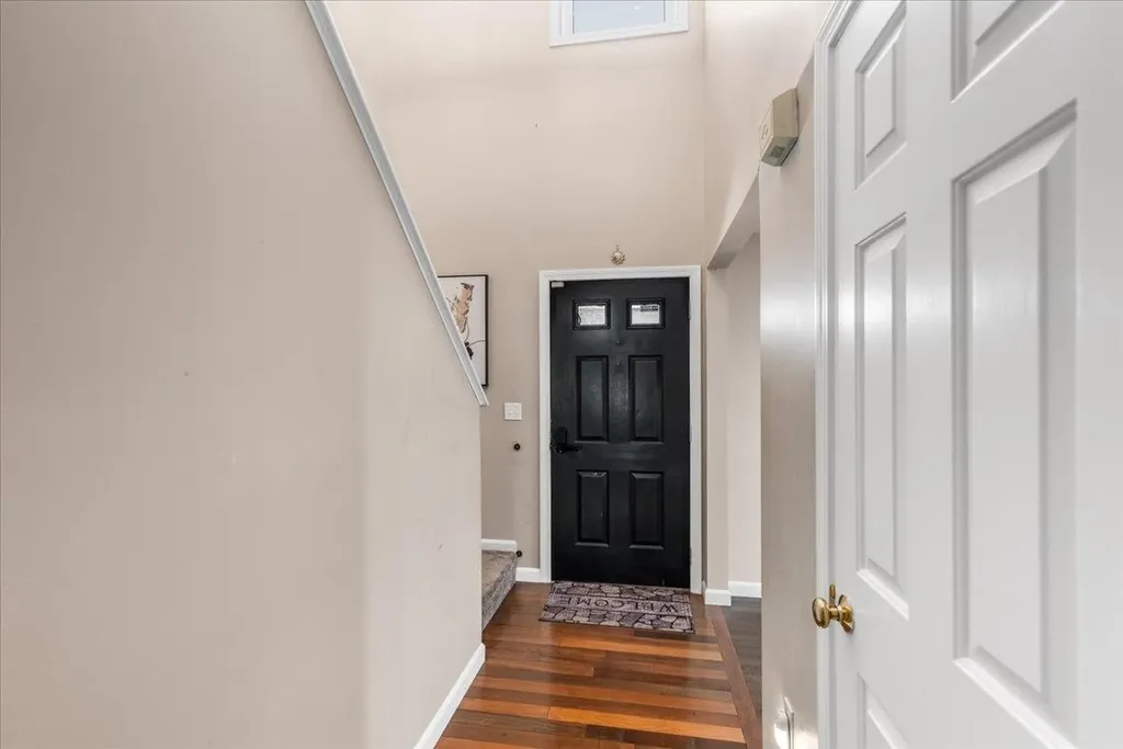 64 Barbara Lane Hudson NH 03051