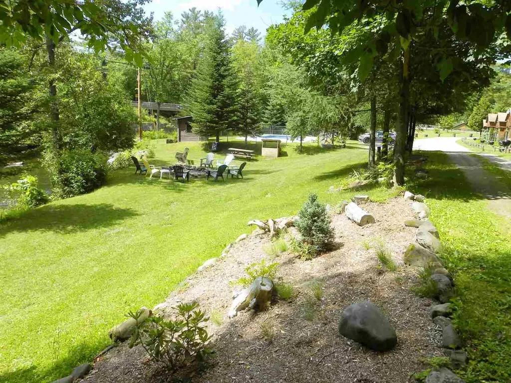 1288 Barton-orleans Road Barton VT 05822