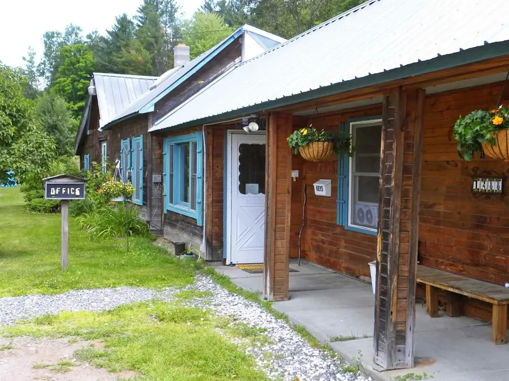 1288 Barton-orleans Road Barton VT 05822